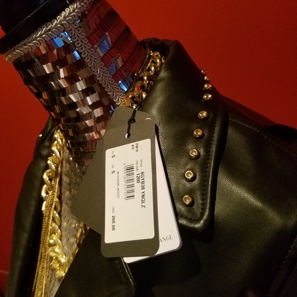 Jacket - Picture 3 of 4